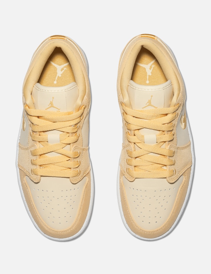 Air Jordan 1 Low SE Placeholder Image