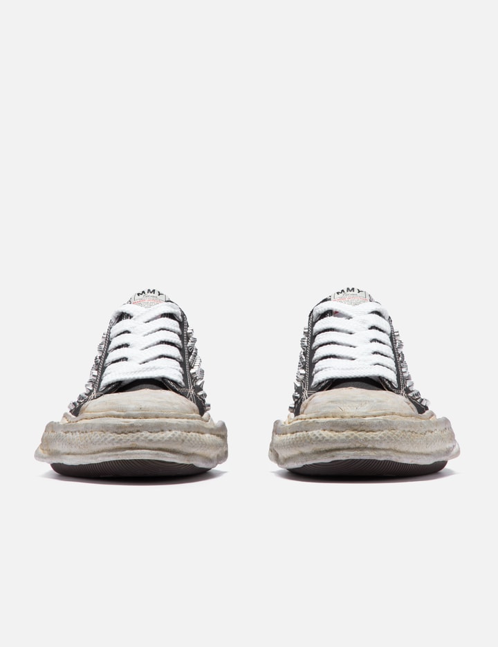 PETERSON 23 / ORIGINAL SOLE STUDDED CANVAS LOW-TOP SNEAKER Placeholder Image