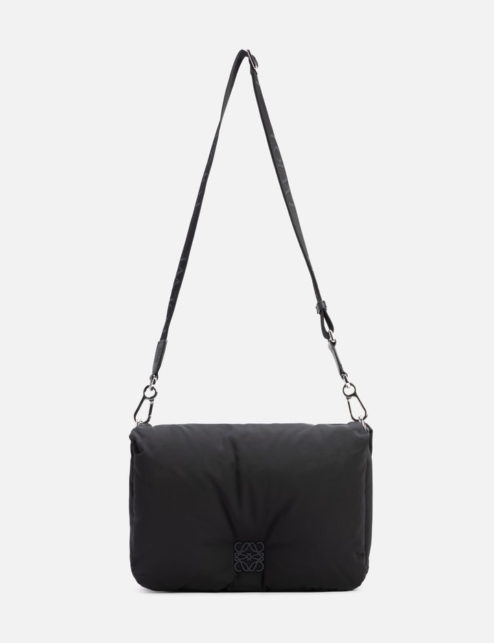 ロエベ Goya Puffer Messenger Bag
