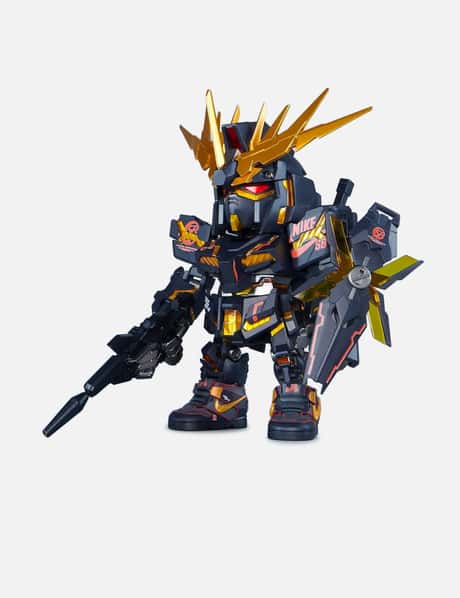 Nike SB Unicorn Gundam RX-0 Banshee 02 (Destroy Mode) Figure