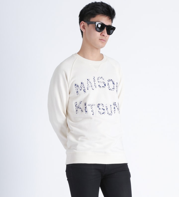 Cream Jungle R-neck Sweater Placeholder Image