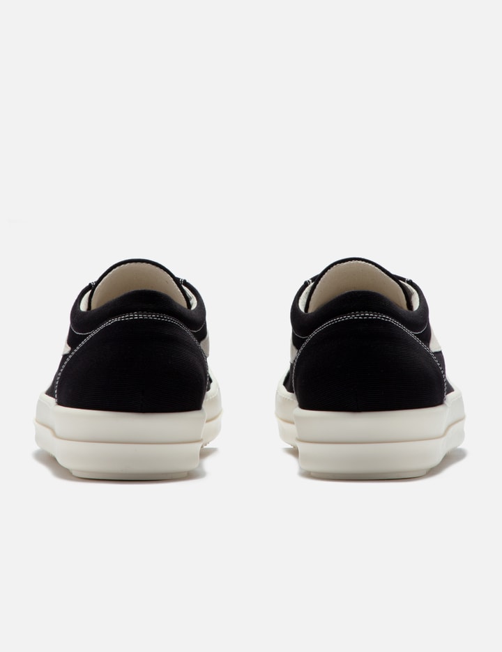 VINTAGE SNEAKS Placeholder Image