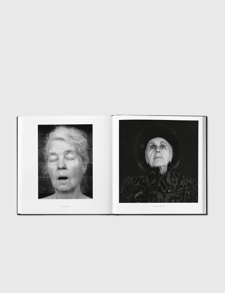 Robert Mapplethorpe Placeholder Image