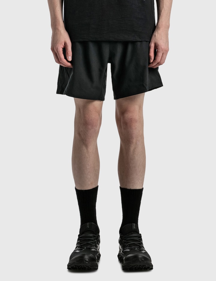 CROSS 7" Shorts Placeholder Image