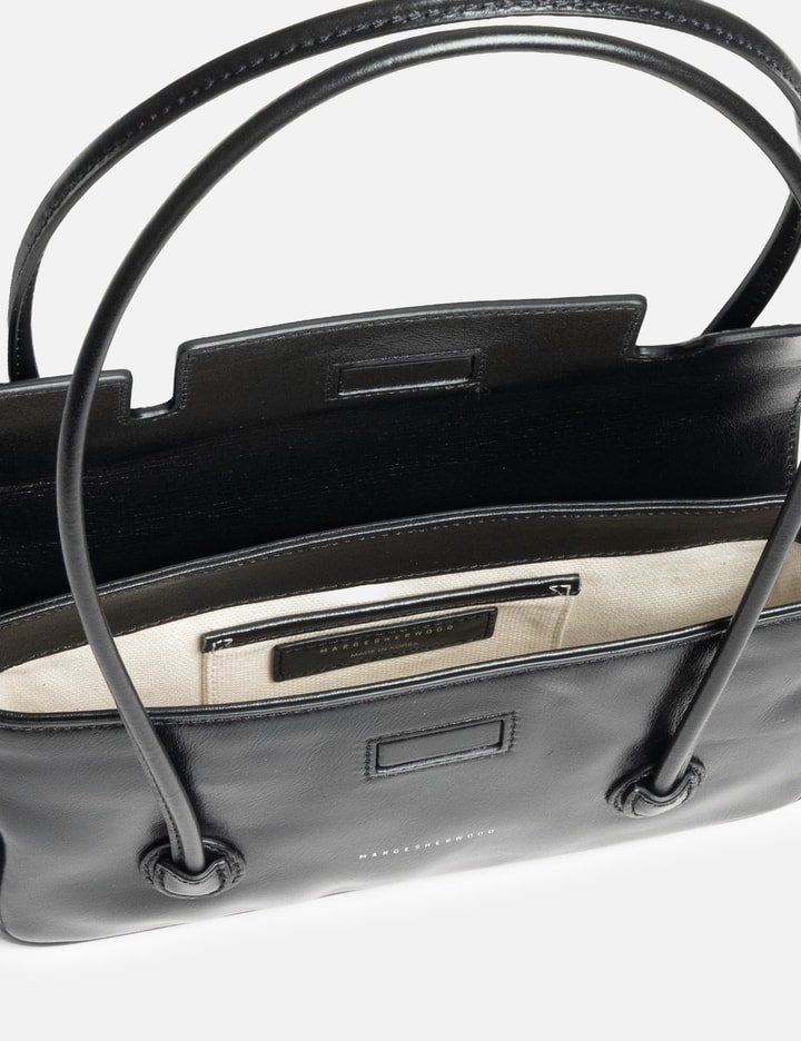 MARGESHERWOOD Flap Small