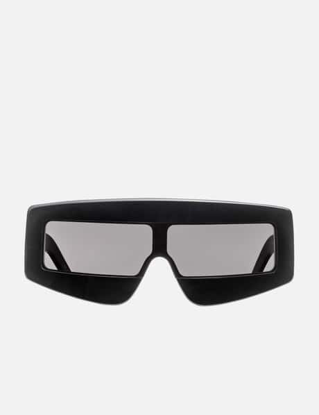 Louis Vuitton LV Rise Square Sunglasses, Black, E