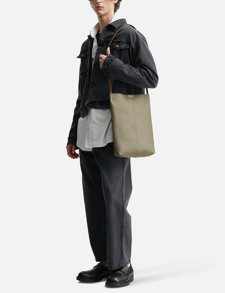 Piano Shoulder Big Placeholder Image