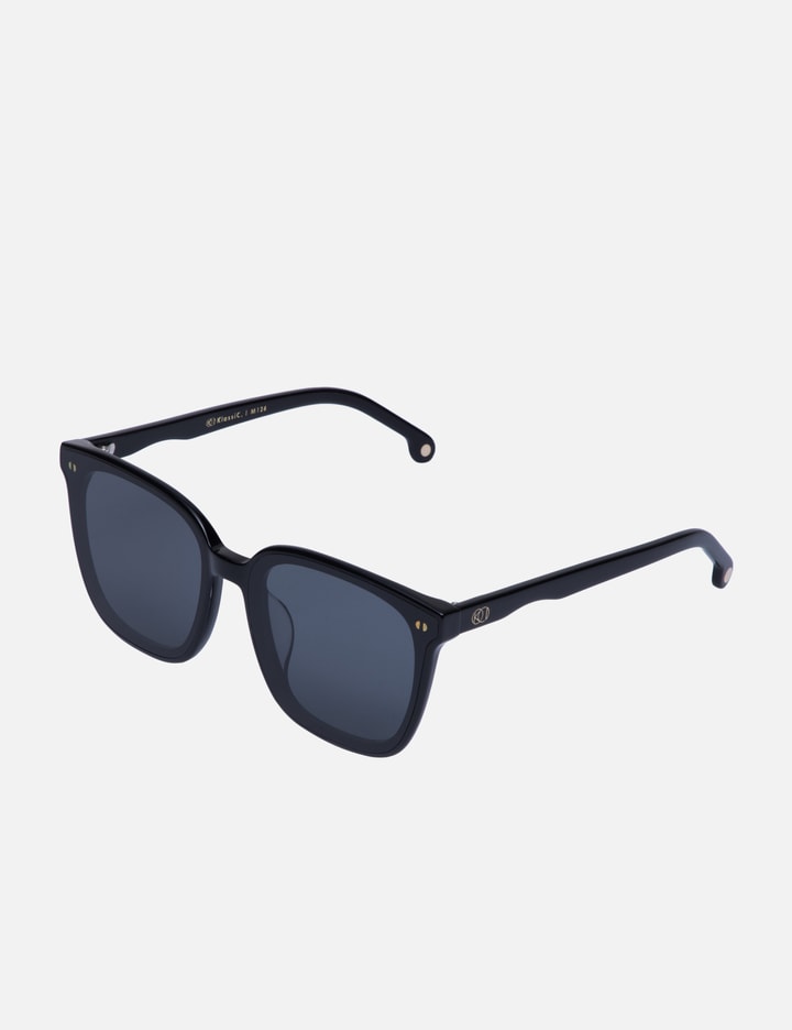 Klassic M126 Sunglasses In Black