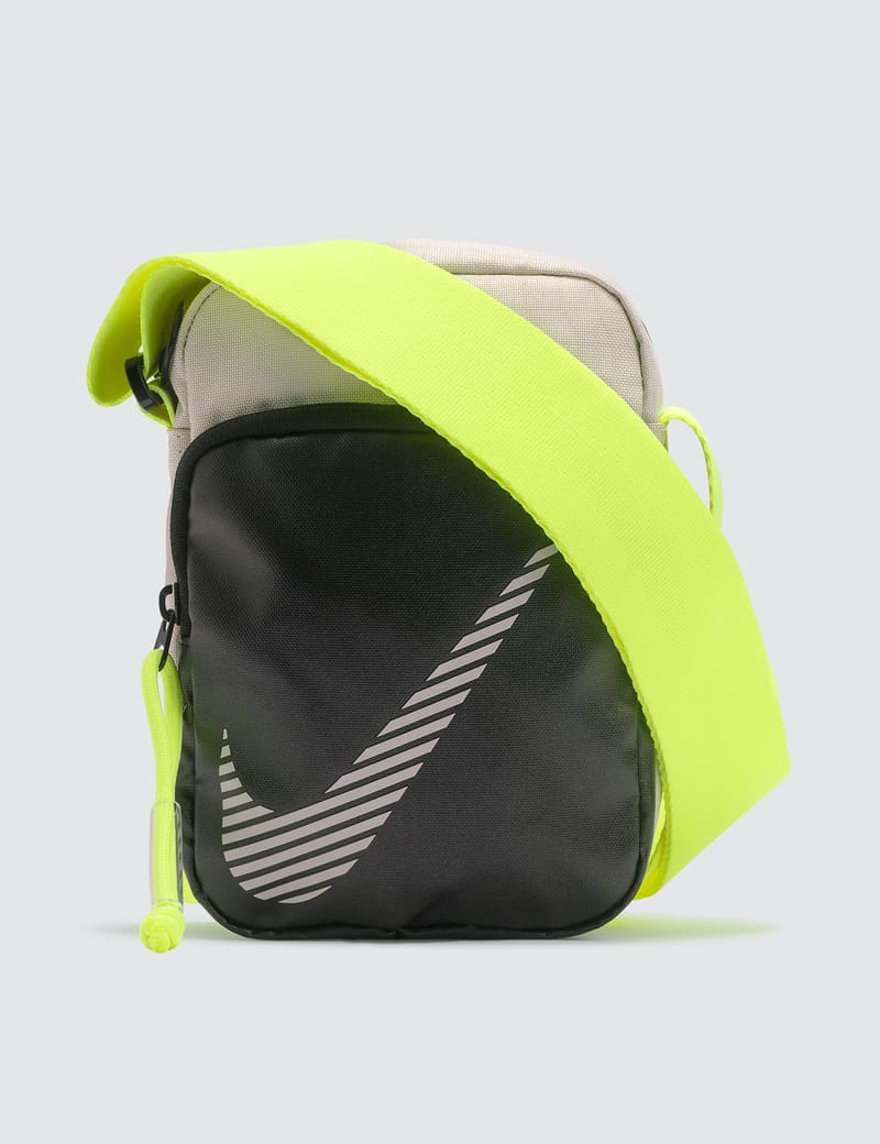 nike heritage 2.0 small items bag