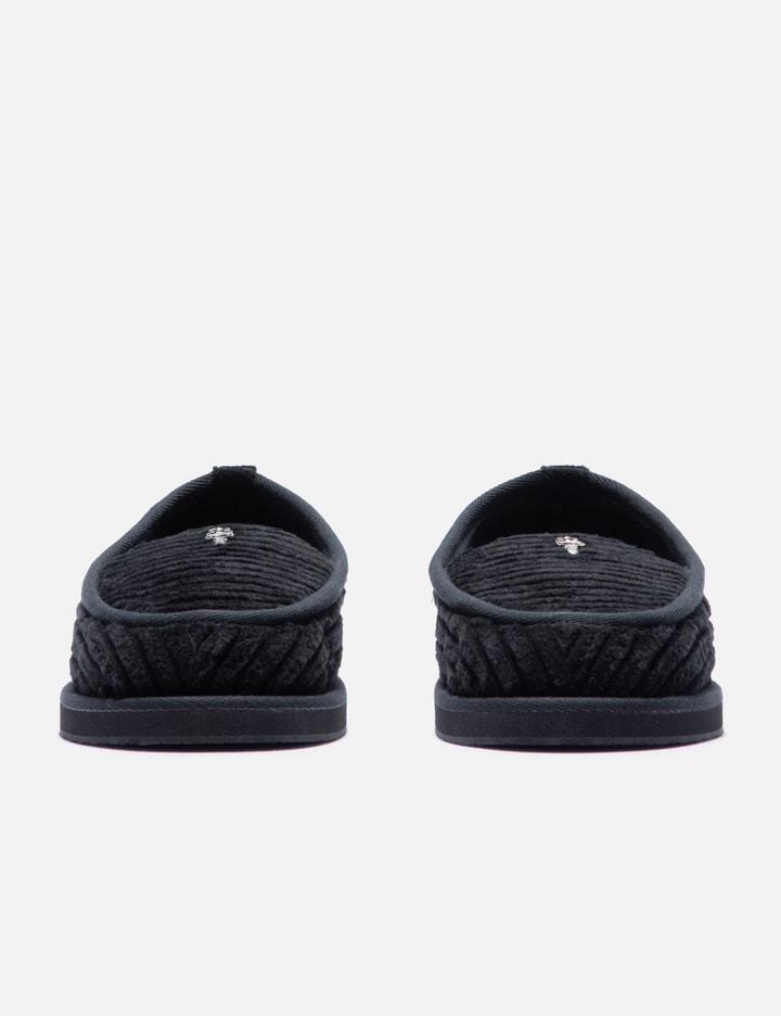 INDOOR DAGGER SLIPPERS Placeholder Image