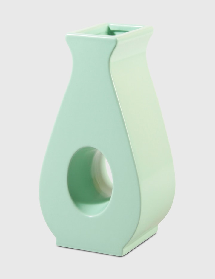 Gap Vase Placeholder Image