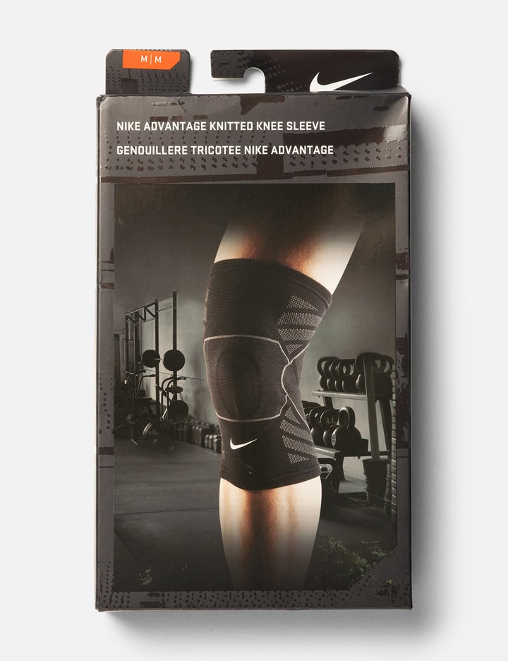 ナイキ Advantage Knitted Knee Sleeve