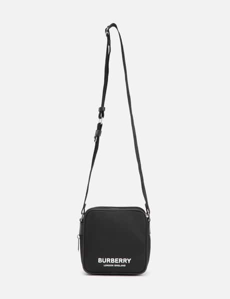 Burberry ロゴプリント ナイロン スクエア パディバッグ