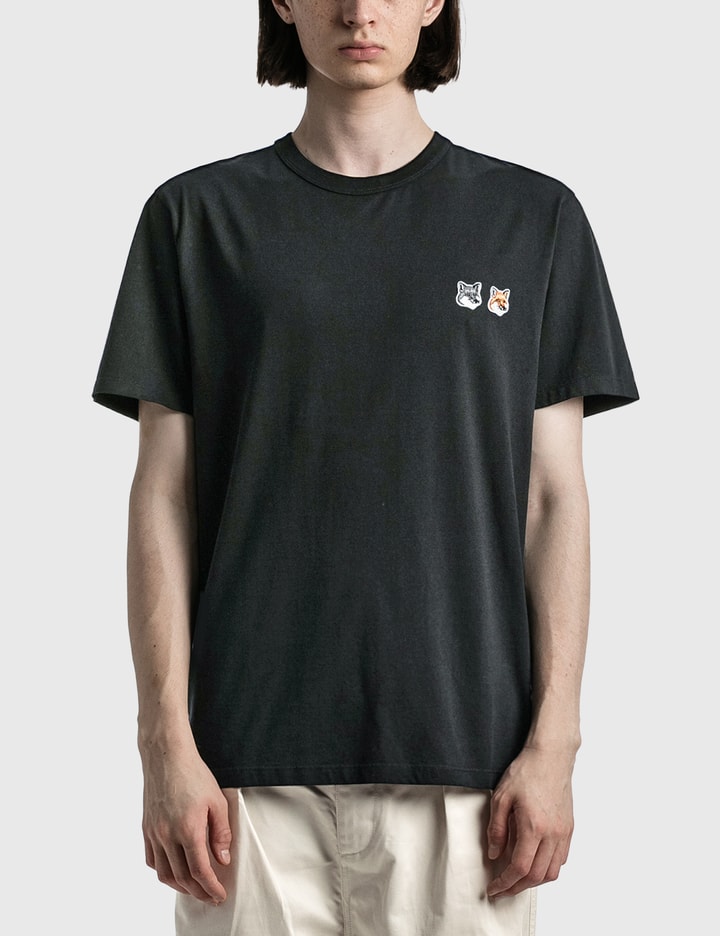 더블 폭스 헤드 패치 클래식 티셔츠 Placeholder Image