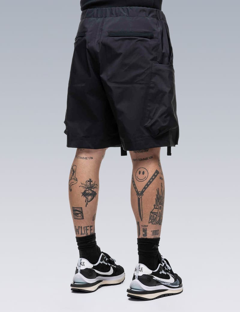 nike sacai short
