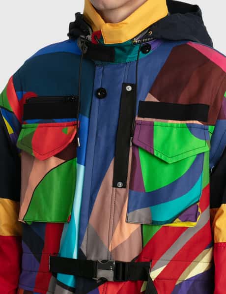 Sacai - KAWS プリント ブルゾン | HBX - ハイプビースト(Hypebeast)が 