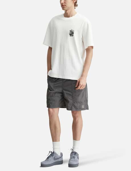 Queenhead Statue Short Sleeves T-Shirt view 14