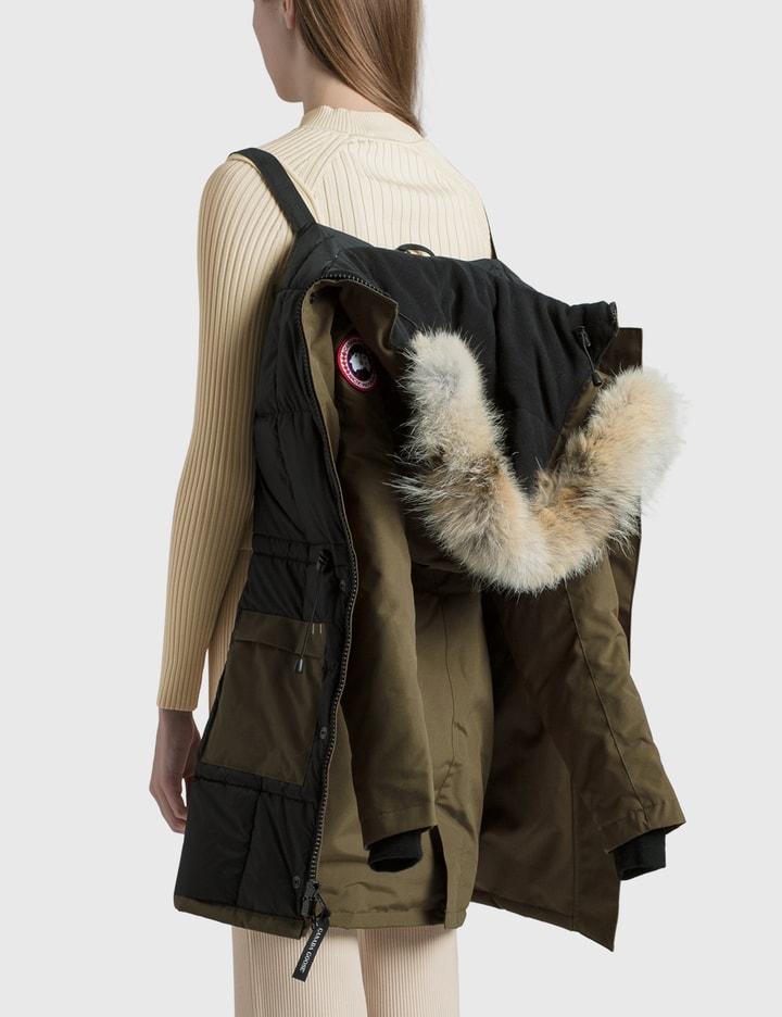 VICTORIA PARKA Placeholder Image