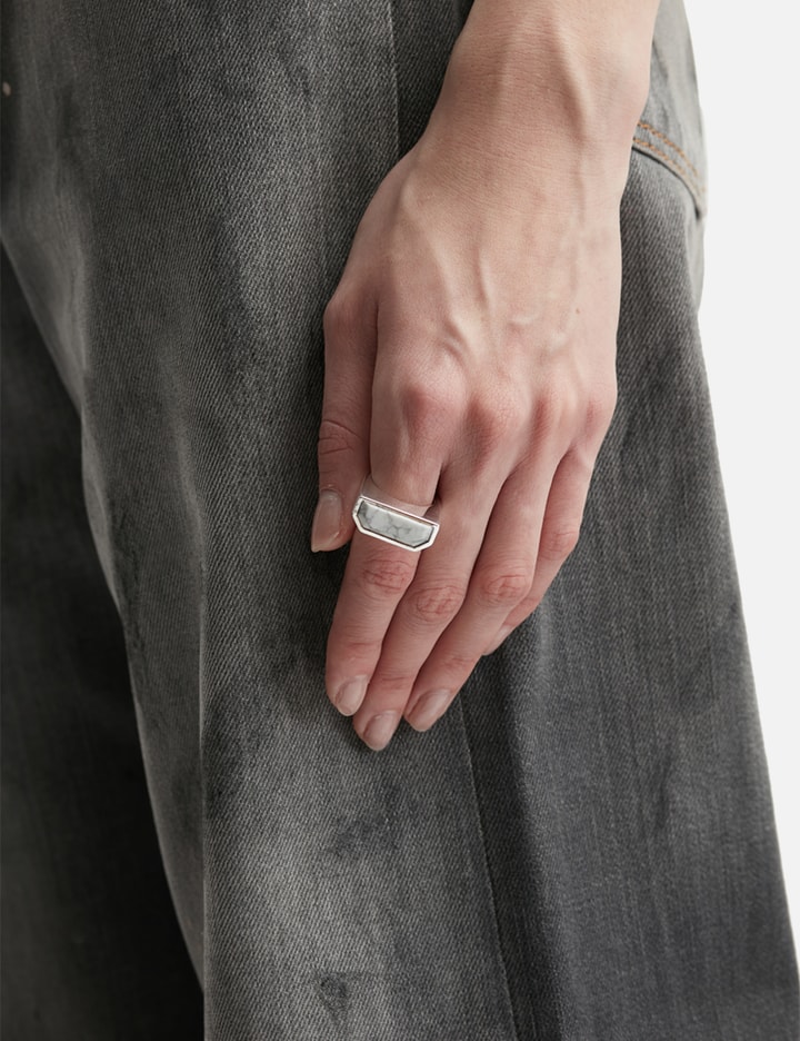 HALF CUT HOWLITE SIGNET RING Placeholder Image