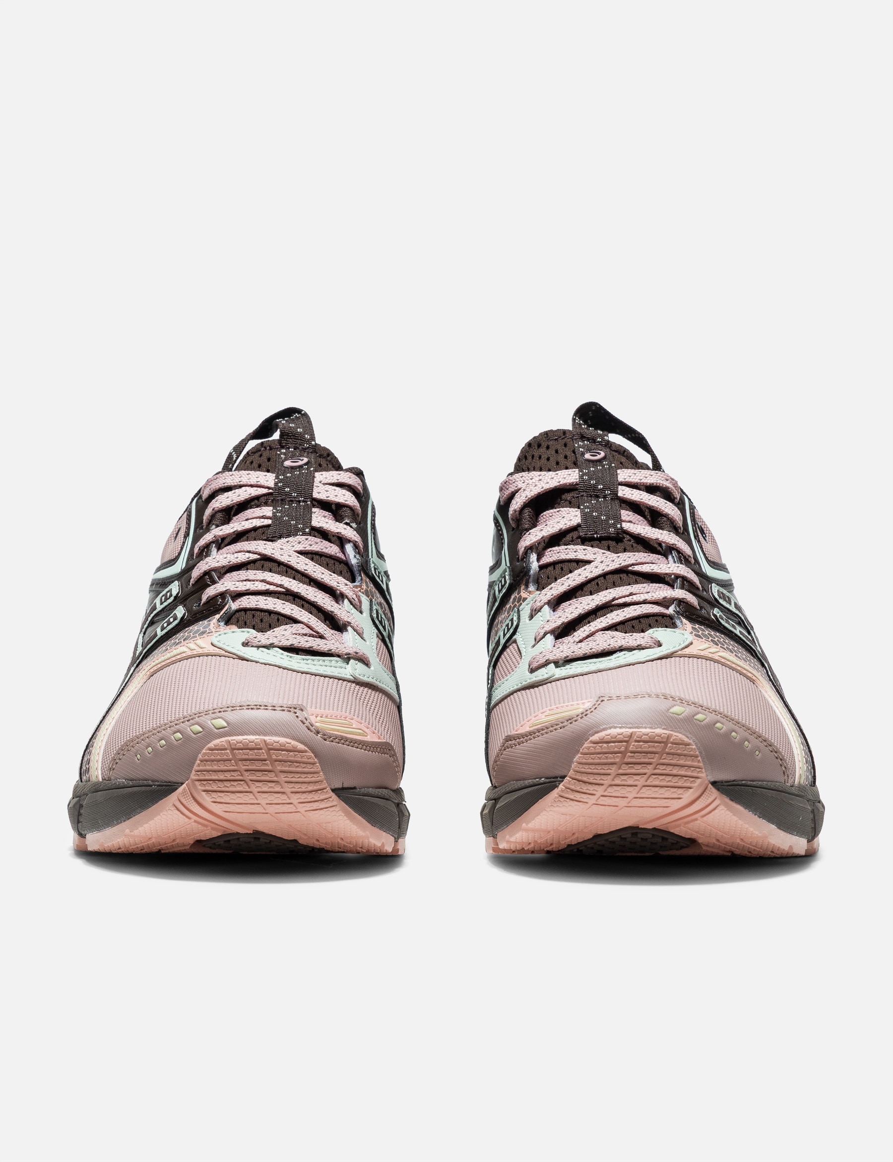 UB11-S GEL-DS Trainer 14 view 17