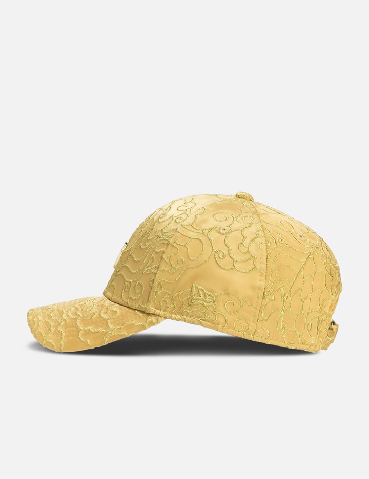 Shop New Era Nyc Metal Badge Year Of Dragon 9forty Cap In Gold