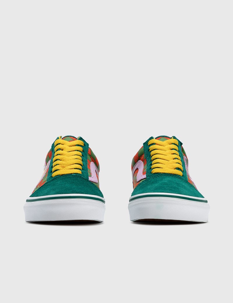 The Simpsons x Vans Moe's Old Skool 