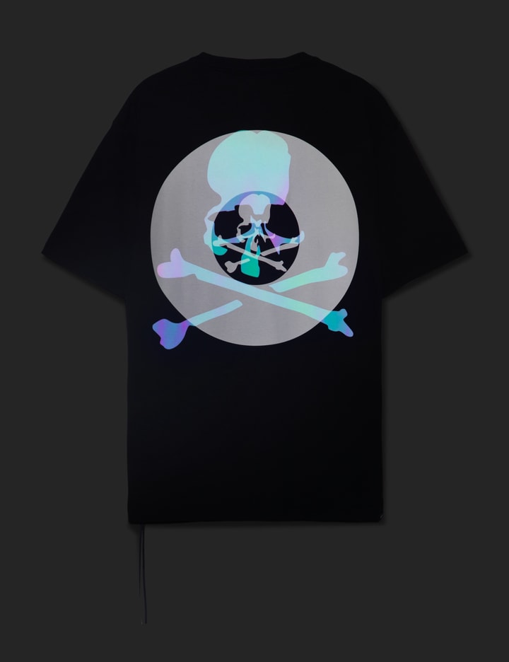 Regular Aurora T-shirt Placeholder Image