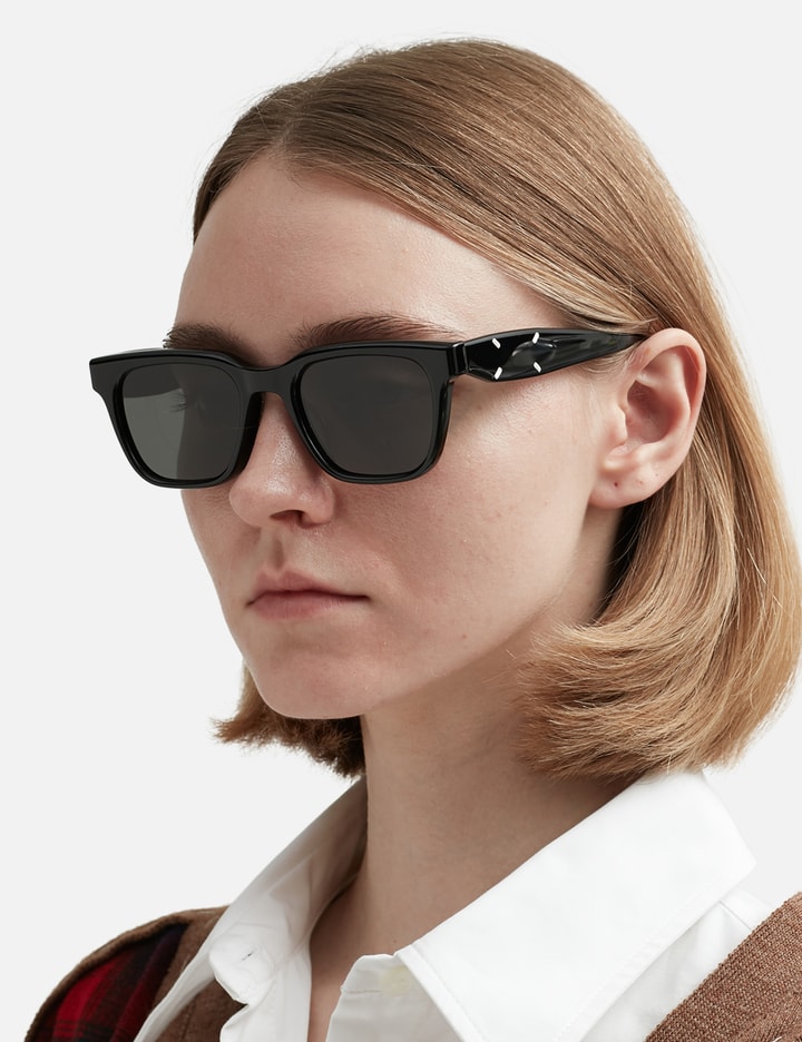 GM X MM SQUARE SUNGLASSES Placeholder Image