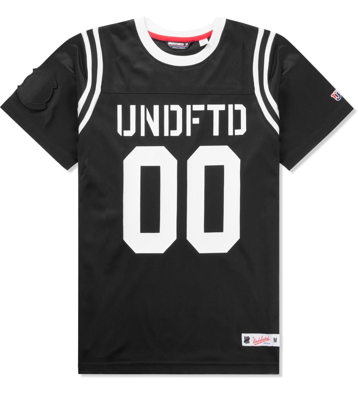 Undefeated Men's T-Shirt - Black - M