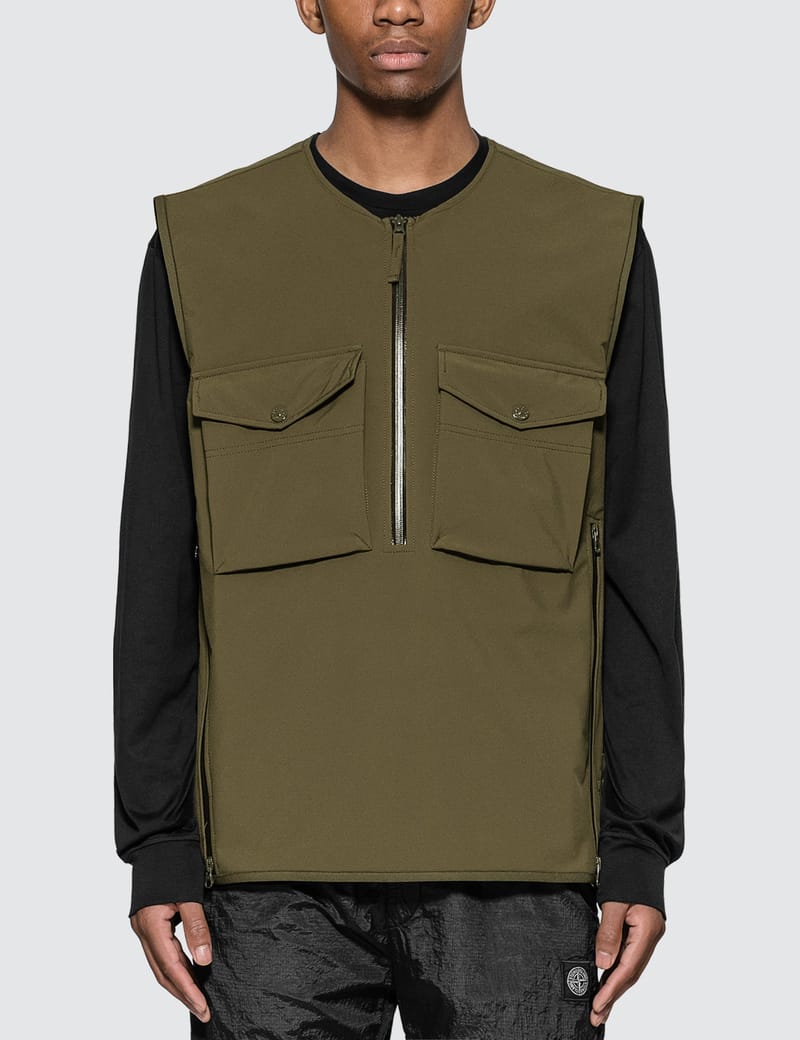 stone island ghost gilet