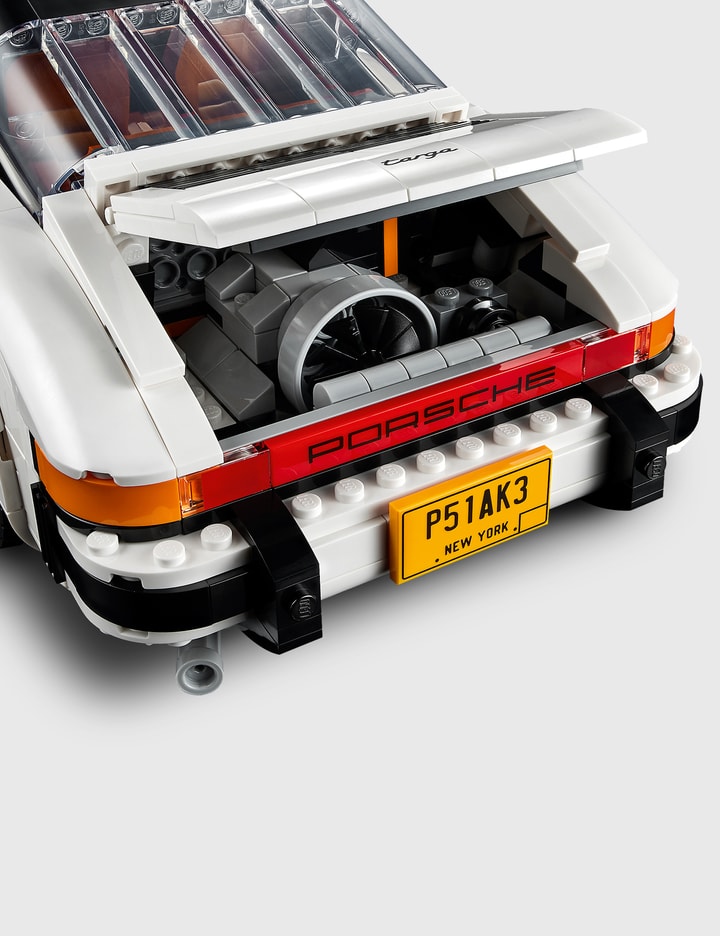 Porsche 911 Placeholder Image