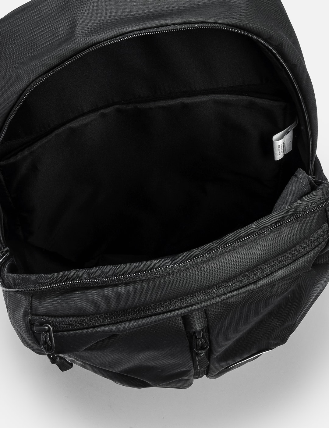 Essential Backpack view 15
