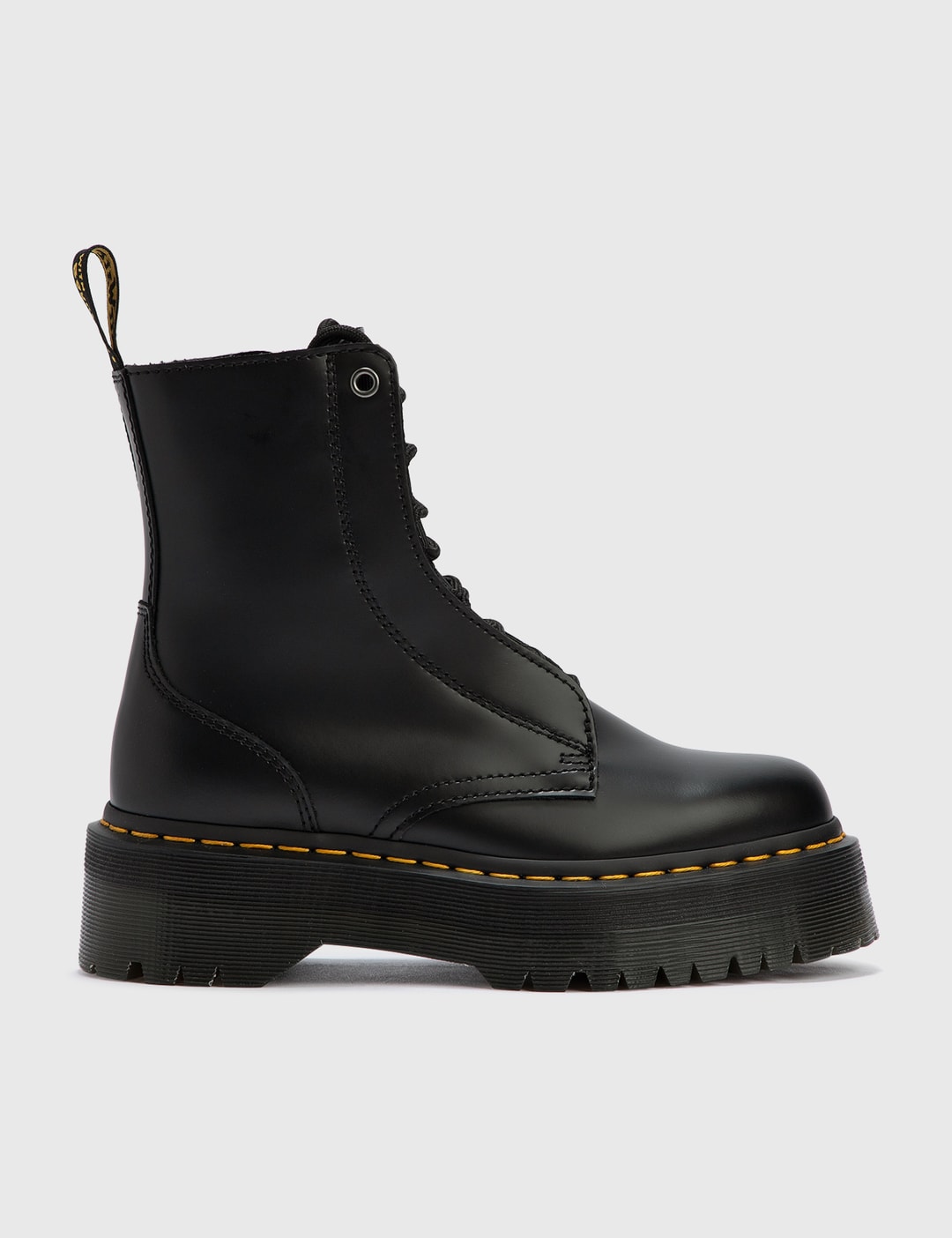 Miles Infect park Dr. Martens - Jarrick Smooth Leather Platform Boots | HBX - Globally  Curated Fashion and Lifestyle by Hypebeast