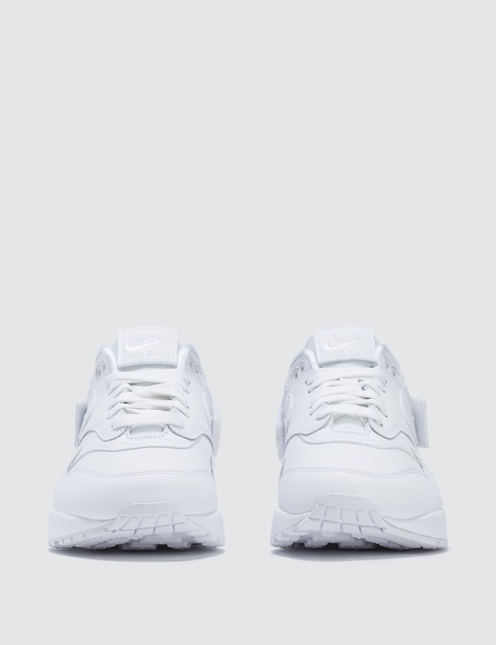 W Air Max 1-100 Placeholder Image