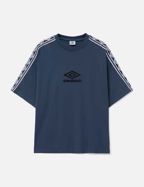 Umbro view 9