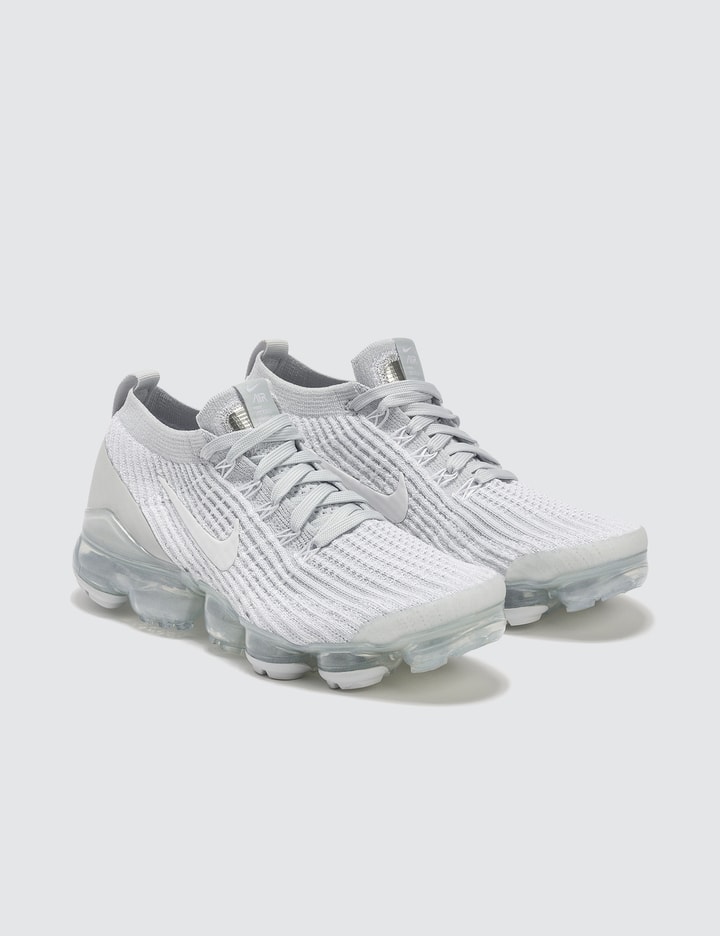 W Air Vapormax Flyknit 3 Placeholder Image