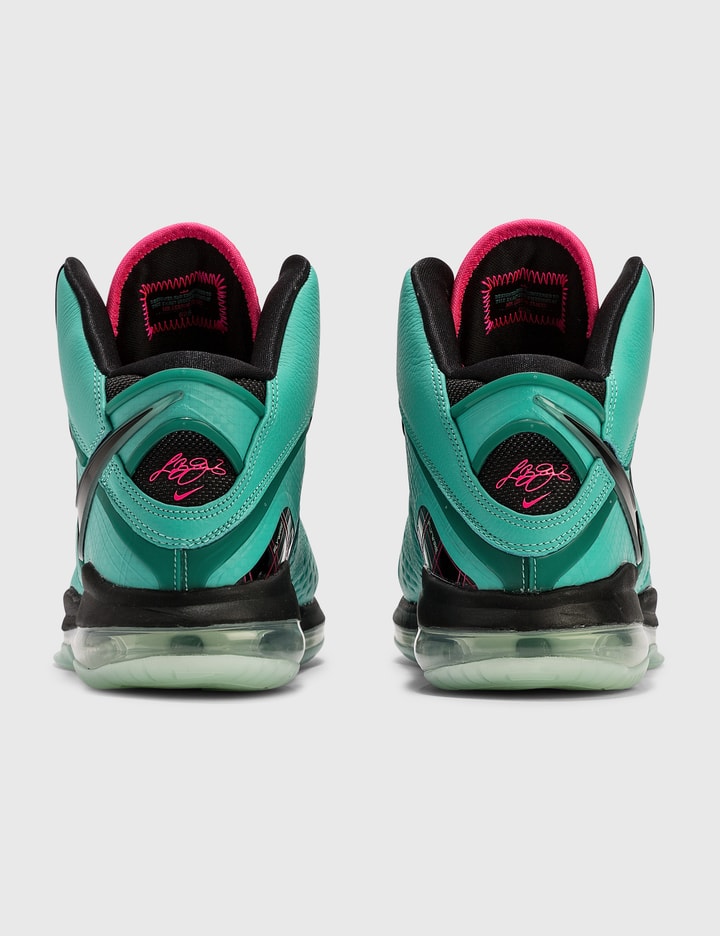 Nike Lebron VIII QS Placeholder Image