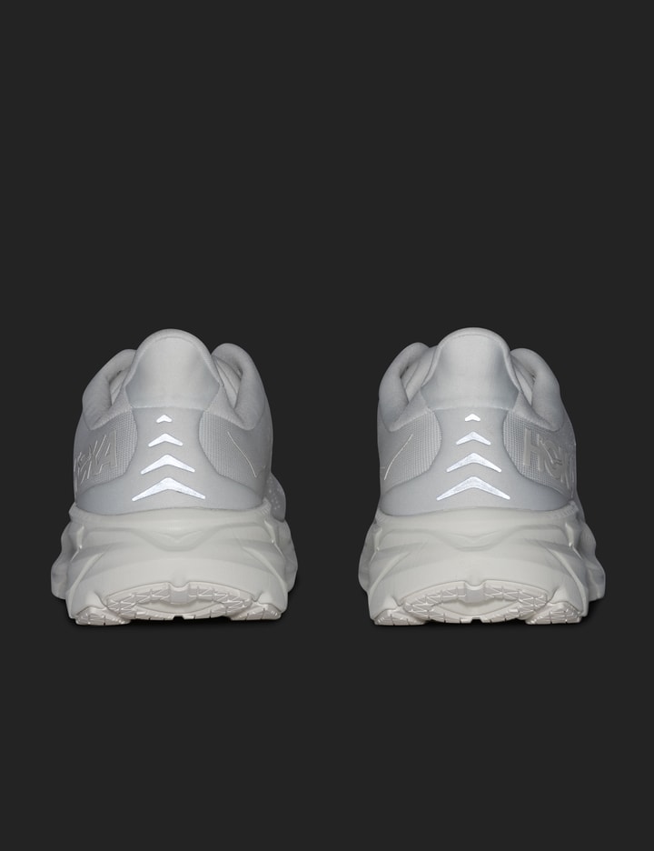 Clifton 8 Sneaker Placeholder Image