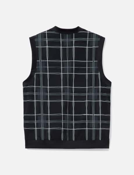 Reversible V-Neck Vest view 16