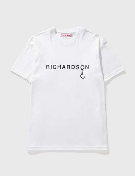 Richardson ハンドカフ Tシャツ