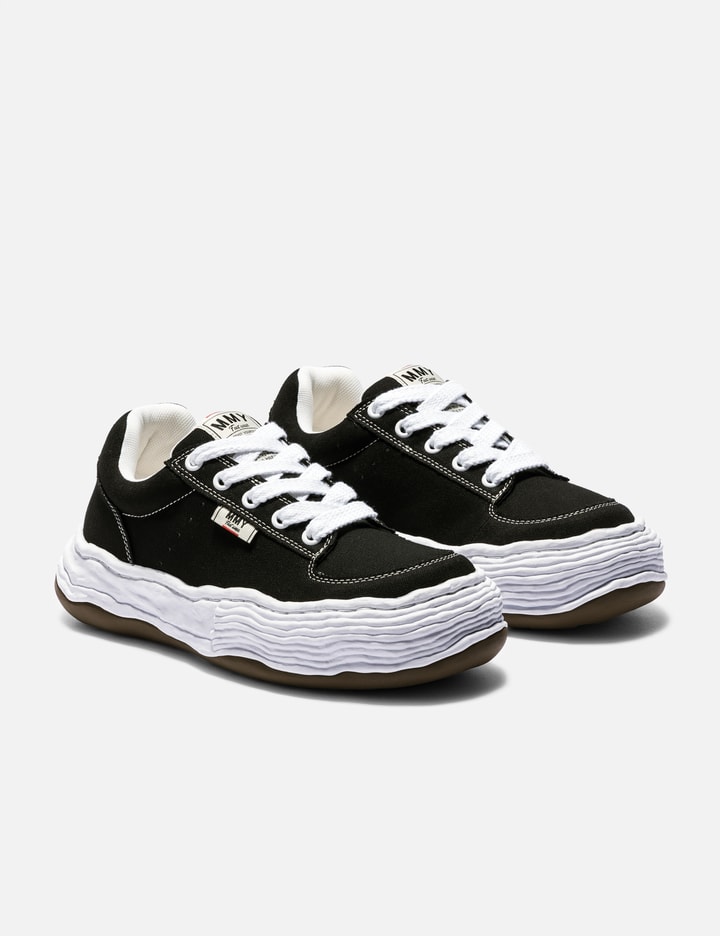 "OLIVER" Original Sole Canvas Low-top Sneaker Placeholder Image