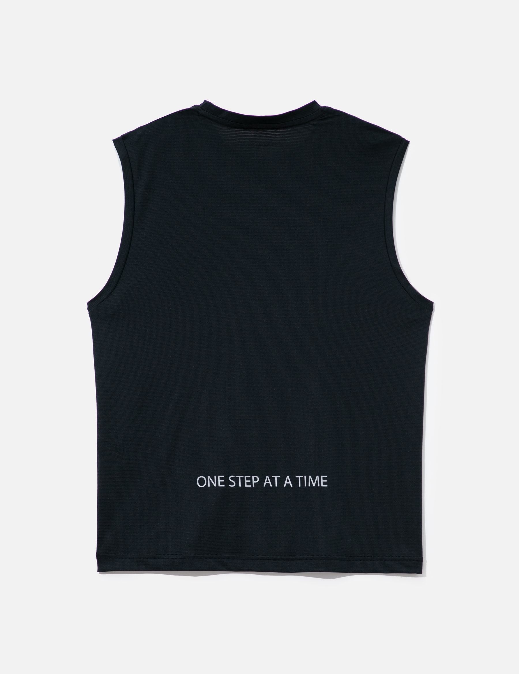 Altra X And Wander Tank Top view 17