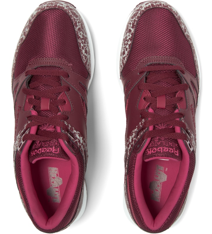 Burgundy/White/Pink Ventilator Reflective Shoes Placeholder Image