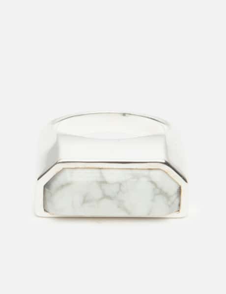 SUOT STUDIO HALF CUT HOWLITE SIGNET RING