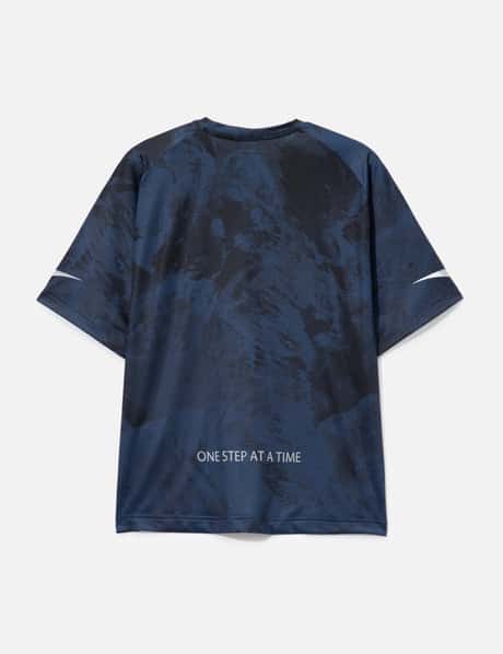 Altra × AND WANDER Graphic Short Sleeve T-Shirt view 8