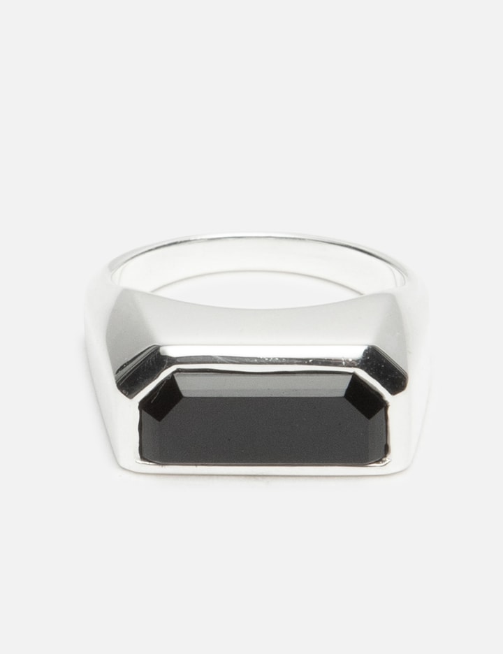 HALF CUT ONIX SIGNET RING Placeholder Image