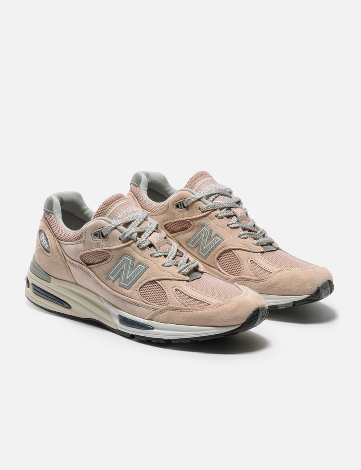 New Balance Made In UK 991v2