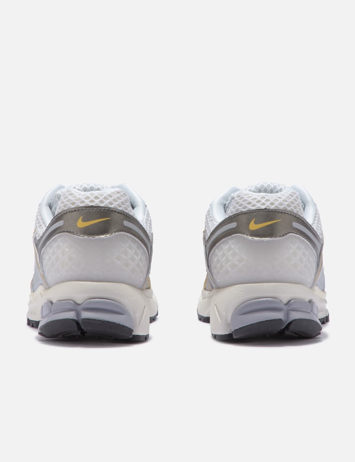 NIKE ZOOM VOMERO 5 Placeholder Image