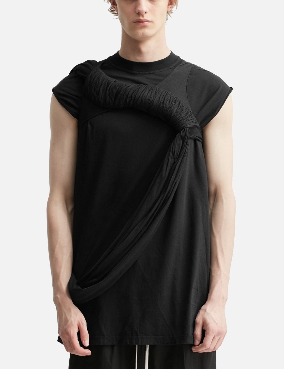 Harness Tank view 11