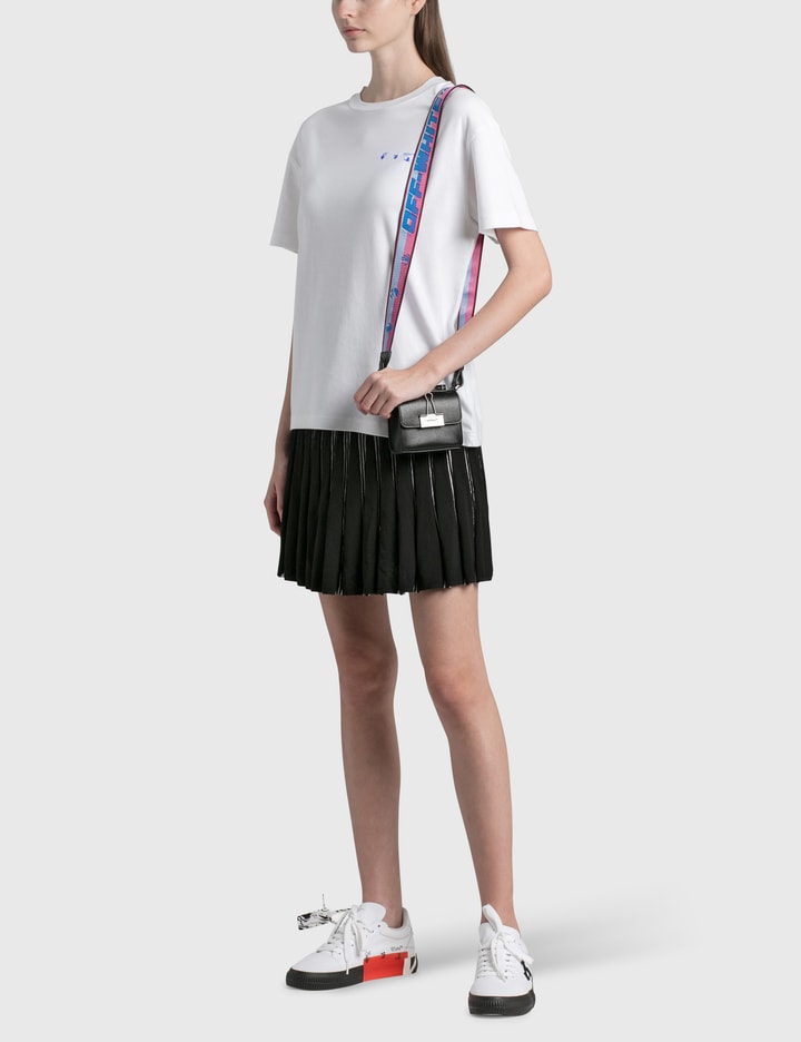 Binder Crossbody Placeholder Image